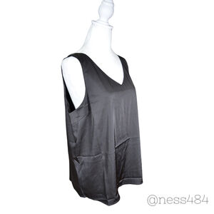 NWT‎ Women's Zenana Tank Top Size L Black